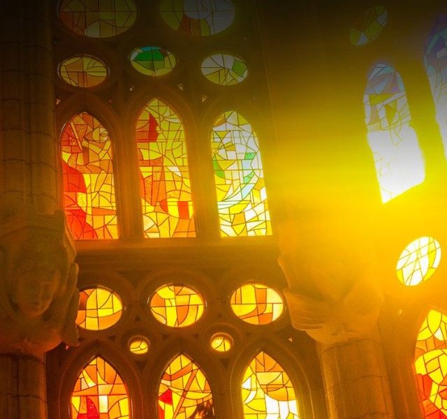 kerk glas in lood 